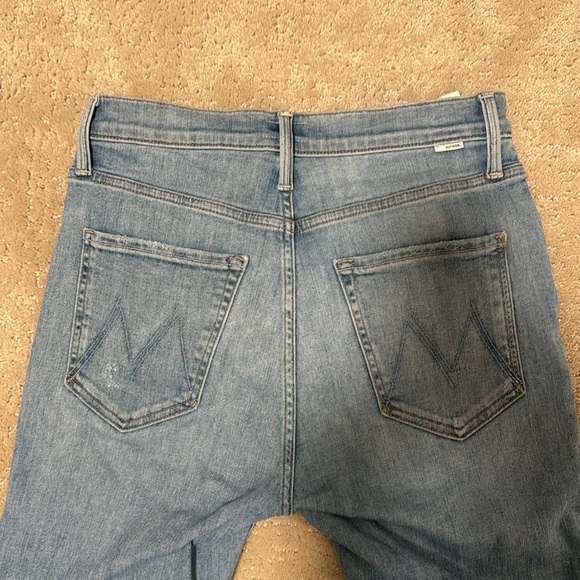 MOTHER denim. High waisted rider skimp. Dreamer wash. Size 26. - Picture 2 of 3